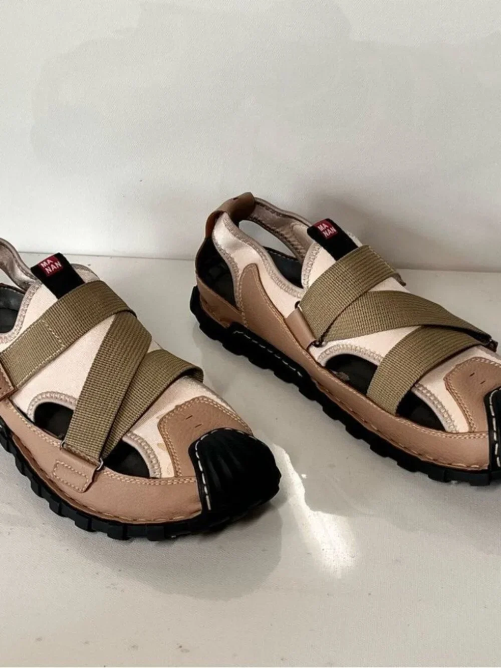 Dacomfy Mens Closed Toe Leather Sandals